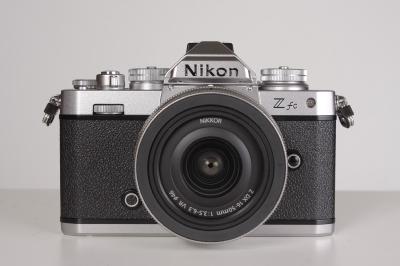 NIKON Z FC + 16-50 mm F:3,5-6,3 DX