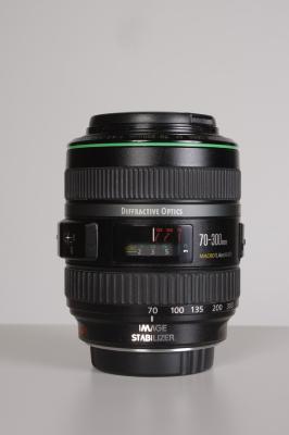 CANON EF 70-300 mm F:4,5-5,6 DO IS USM