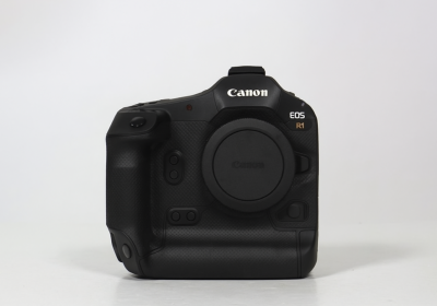CANON EOS R1