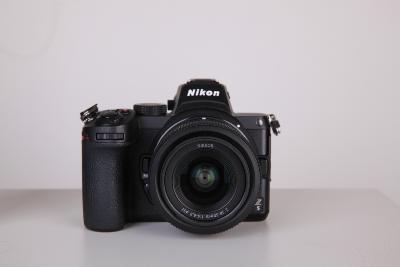 NIKON Z5 + Z 24-50 mm F:4-6,3