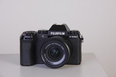 FUJIFILM XS20 + XC 15-45 OIS PZ 
