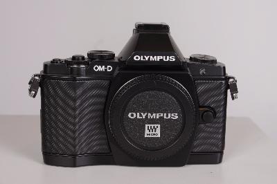 OLYMPUS OMD EM5