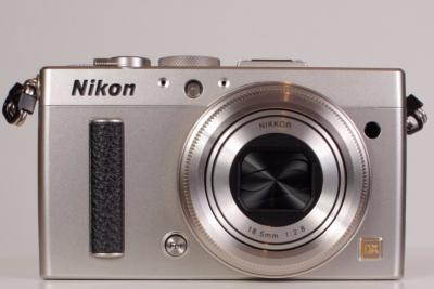 NIKON COOLPIX A (APS-C 16 MP)