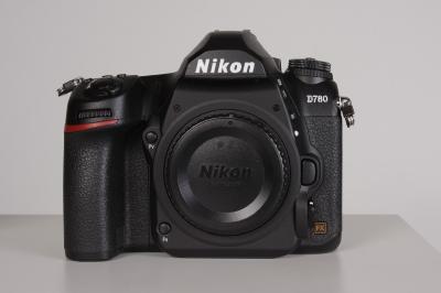 NIKON D780 NU