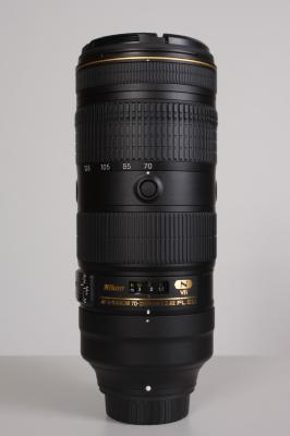 NIKON AFS 70-200 mm F:2,8 VR FL 