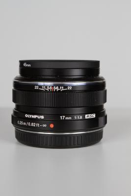 OLYMPUS ZUIKO 17 mm F:1,8