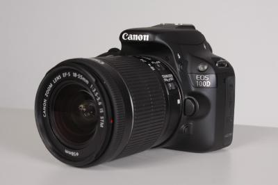 CANON 100D + 18-55 IS STM 