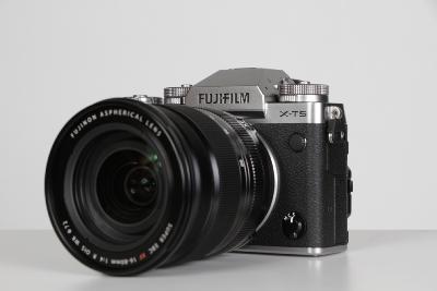 FUJIFILM XT5 + XF 16-80 mm F:4 OIS WR